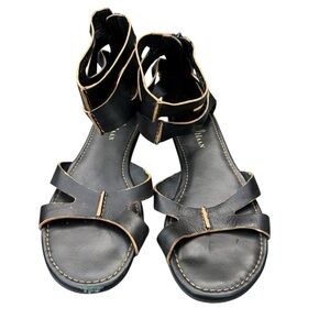 COLE HAAN Black Strappy Flat Sandals Zipper Heel Women's Size 9